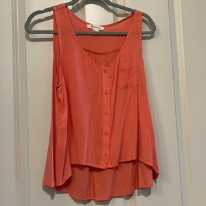 Women’s Sleeveless Blouse